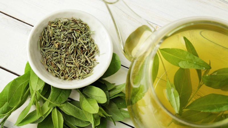 Dưỡng tóc bằng nước trà xanh